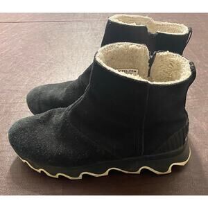 Sorel Out N About Waterproof Suede Booties Black 7.5 Faux Fur Lined Winter